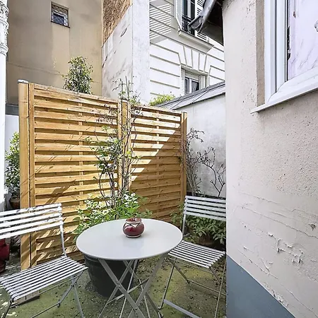 Cosy Flat Near Montmartre *